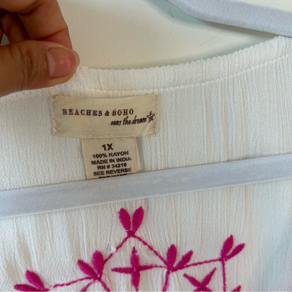 Beaches & Boho White Embroidered Beach Cover Up Size 1X Lagenlook Boho Vacation - Picture 7 of 10